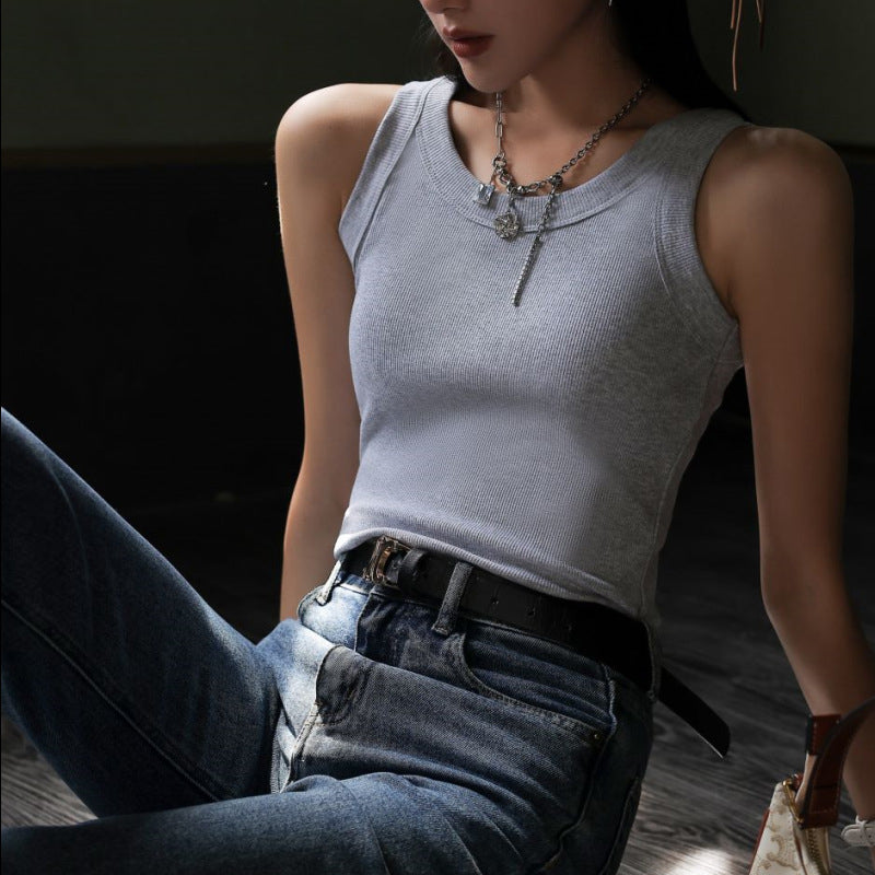 Knitted Vest With Small Camisole