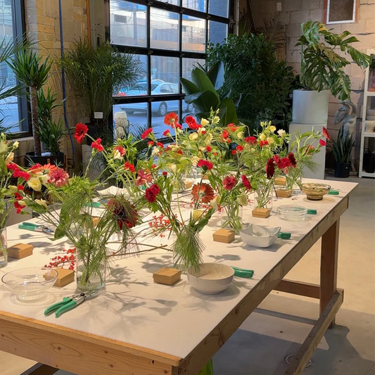 Needle Mountain Flower Arrangement Holder