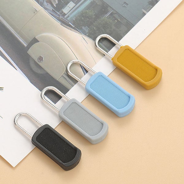 Removable rubber head with zipper