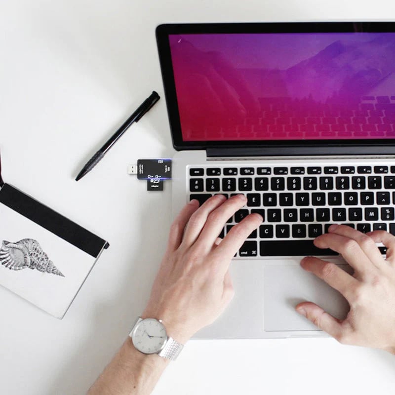 💥6-in-1 Smart Media Card Reader