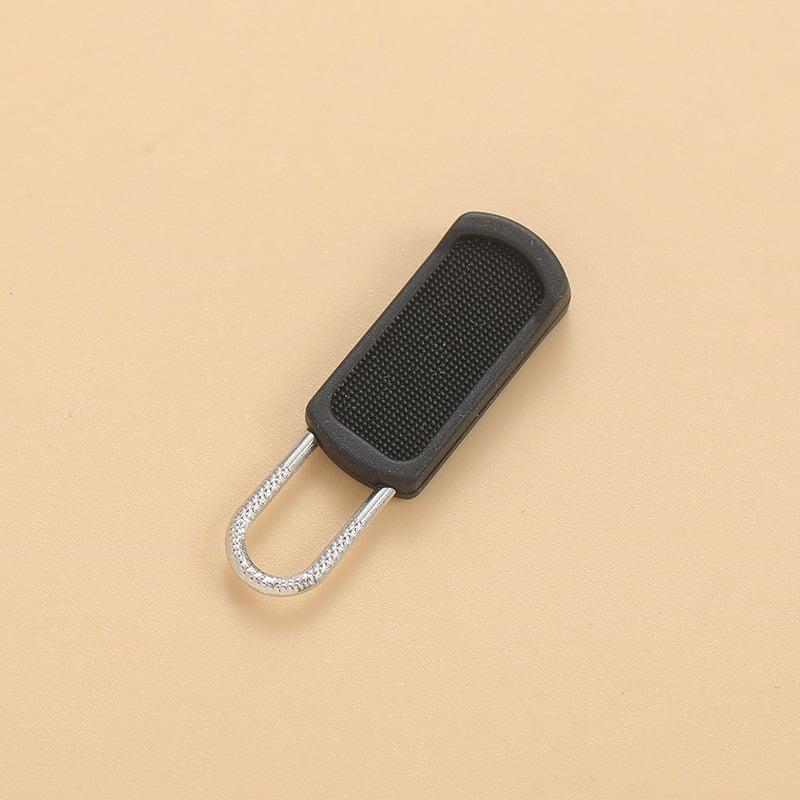 Removable rubber head with zipper